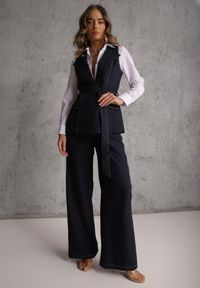 Renee - Granatowy Garniturowy Komplet Spodnie o Szerokim Kroju i Kamizelka z Paskiem Danynril. Kolor: niebieski #5
