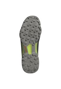 Adidas - Buty męskie trekkingowe adidas Terrex Swift R3 GTX FW2770. Materiał: tkanina, guma, materiał, syntetyk. Szerokość cholewki: normalna. Technologia: Gore-Tex. Sezon: zima. Model: Adidas Terrex. Sport: wspinaczka, bieganie, turystyka piesza