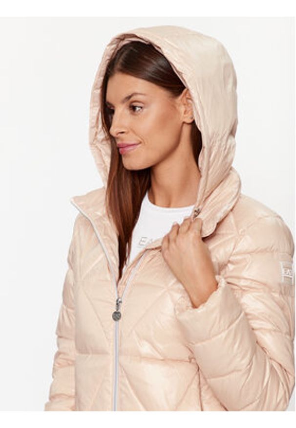 EA7 Emporio Armani Kurtka zimowa 6RTB10 TN5LZ 0708 Różowy Regular Fit. Kolor: różowy. Materiał: syntetyk. Sezon: zima