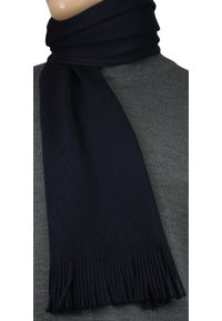 V. Fraas - Szalik Wełniany Dziergany Granatowy, Ciepły z Frędzlami -V. FRAAS. Kolor: niebieski. Materiał: dziergany, wełna. Sezon: lato, jesień, zima. Styl: elegancki, klasyczny #4