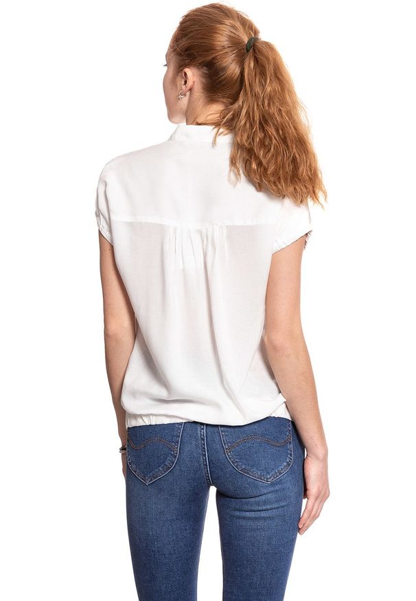 Wrangler - DAMSKA KOSZULA WRANGLER ROMANTIC TOP OFFWHITE W504LME02 112129262. Okazja: na co dzień. Wzór: aplikacja, ażurowy. Styl: casual, elegancki