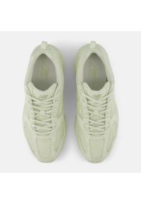 New Balance 530 U530TBB Sneakersy unisex. Okazja: na co dzień, na spacer. Kolor: zielony. Materiał: guma, syntetyk, materiał. Szerokość cholewki: normalna. Sezon: lato. Sport: turystyka piesza #6