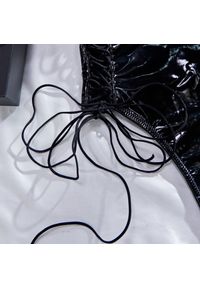 Intica - Body z ozdobnymi sznurkami na wieczorne wyjścia Marin. Kolor: czarny. Materiał: materiał #8