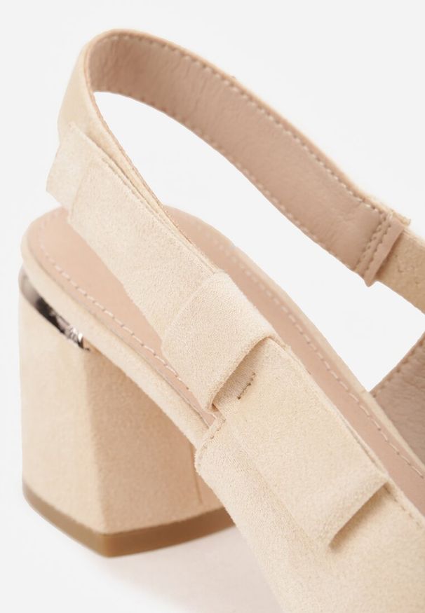 Renee - Beżowe Sandały na Słupku Vices Slingback ze Skórzaną Wkładką Vevoline. Okazja: na co dzień, do pracy, na spotkanie biznesowe. Zapięcie: sprzączka. Kolor: beżowy. Materiał: skóra. Sezon: lato. Obcas: na słupku. Styl: klasyczny, casual, biznesowy, elegancki