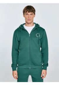Big-Star - Bluza męska rozpinana z kapturem zielona Ajron 304. Okazja: na co dzień, na spacer. Typ kołnierza: kaptur. Kolor: zielony. Materiał: jeans, dresówka, dzianina. Wzór: haft. Styl: casual #3