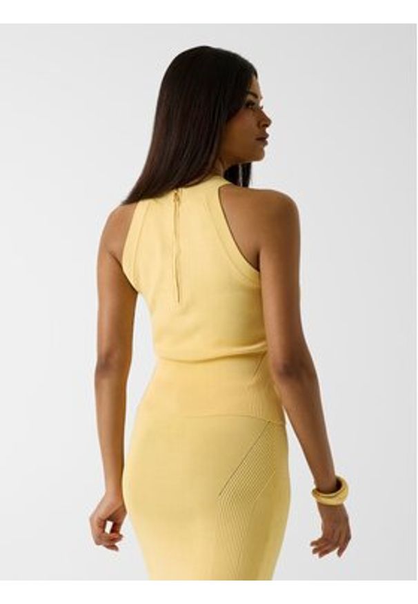 Guess Sweter 181286 Żółty Classic Fit. Kolor: żółty