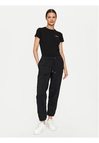 Guess Jeans T-Shirt W4YI02 J1314 Czarny Slim Fit. Kolor: czarny. Materiał: bawełna #4