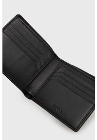 Hugo - HUGO portfel skórzany + brelok męski kolor czarny. Kolor: czarny. Materiał: skóra