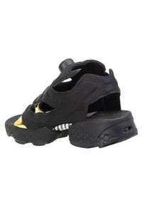 Buty do chodzenia damskie Reebok Instapump Fury. Kolor: czarny. Materiał: materiał. Szerokość cholewki: normalna. Styl: sportowy. Sport: turystyka piesza