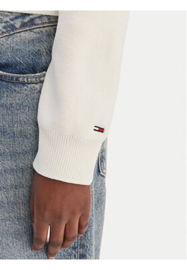 Tommy Jeans Kardigan Cozy Sript DW0DW22029 Écru Regular Fit. Materiał: syntetyk