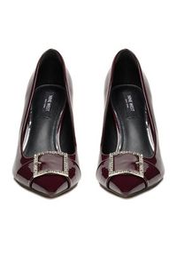 Nine West Szpilki CEO-LUBNA-01 Bordowy. Kolor: czerwony. Materiał: syntetyk, materiał. Obcas: na szpilce #6