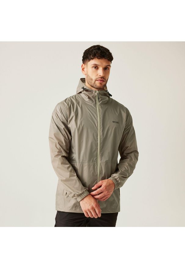 Regatta - Kurtka przeciwdeszczowa dla mężczyzn z kapturem. Typ kołnierza: kaptur. Kolor: beżowy. Sport: turystyka piesza