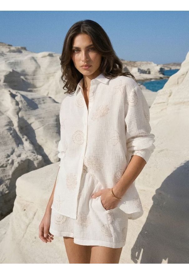 Sinsay - Muślinowa koszula z morskim motywem - wielobarwny. Kolor: morski