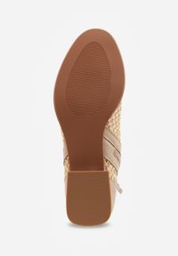 Born2be - Beżowe Przejściowe Botki z Plecioną Cholewką i Skórzaną Wkładką Marisca. Okazja: na spacer. Kolor: beżowy. Materiał: skóra. Szerokość cholewki: normalna. Wzór: haft. Styl: boho #7