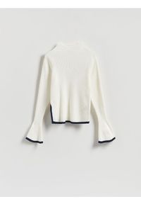 Reserved - Sweter z kontrastową lamówką - złamana biel. Materiał: wełna, dzianina