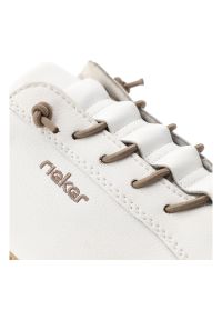 Półbuty damskie Rieker, cholewka ze skóry naturalnej gładkiej sportowa forma klasyczne sznurowanie lekka elastyczna podeszwa, białe, N42K5-80. Zapięcie: sznurówki. Kolor: biały. Materiał: skóra. Szerokość cholewki: normalna. Wzór: gładki. Styl: klasyczny, sportowy #3