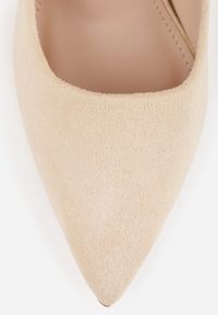 Renee - Beżowe Szpilki Hekippe. Nosek buta: szpiczasty. Kolor: beżowy. Materiał: koronka, zamsz. Obcas: na szpilce. Styl: elegancki #6