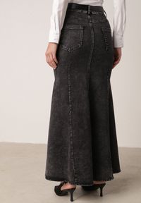 Born2be - Czarna Bawełniana Spódnica Denimowa o Kroju Syrenki z Paskiem Agenia. Okazja: na co dzień, na spotkanie biznesowe, do pracy. Kolor: czarny. Materiał: bawełna. Styl: casual, biznesowy, klasyczny #4