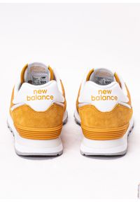 Sneakersy męskie żółte New Balance ML574PJ2. Okazja: na co dzień, na spacer, do pracy. Kolor: żółty. Model: New Balance 574. Sport: turystyka piesza #3