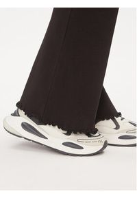 Tommy Jeans Spodnie materiałowe DW0DW17311 Czarny Flare Fit. Kolor: czarny. Materiał: bawełna #5