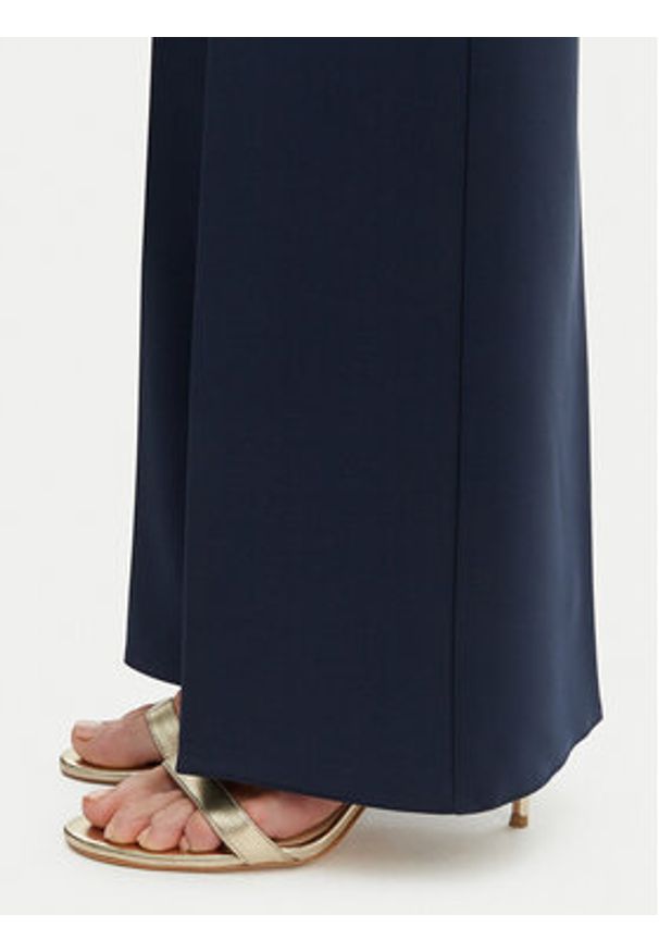 Rinascimento Spodnie materiałowe CFC0127876003 Granatowy Slim Fit. Kolor: niebieski. Materiał: syntetyk