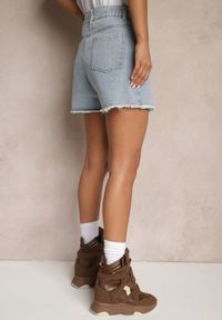 Renee - Jasnoniebieskie Bawełniane Jeansowe Spódnico-Spodenki High Waist o Asymetrycznym Kroju Alwiwi. Okazja: na co dzień. Stan: podwyższony. Kolor: niebieski. Materiał: bawełna, jeans. Styl: elegancki, casual #3
