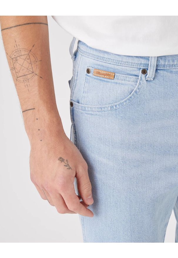 Wrangler - WRANGLER TEXAS TAPER MĘSKIE SPODNIE JEANSOWE WHITEWATER W12TJX31R 112145806