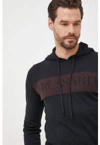Trussardi Jeans - Trussardi sweter z domieszką wełny męski kolor czarny lekki. Typ kołnierza: kaptur. Kolor: czarny. Materiał: wełna #1