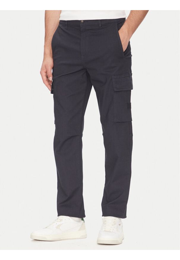 BOSS Spodnie materiałowe 50536882 Granatowy Regular Fit. Kolor: niebieski. Materiał: bawełna