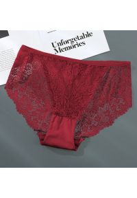 Intica - Majtki z wysokim stanem koronkowe eleganckie Michela. Stan: podwyższony. Kolor: czerwony. Materiał: koronka