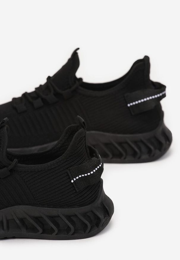 Born2be - Czarne Buty Sportowe Khloron. Wysokość cholewki: przed kostkę. Zapięcie: bez zapięcia. Kolor: czarny. Materiał: materiał. Szerokość cholewki: normalna. Wzór: aplikacja, jednolity