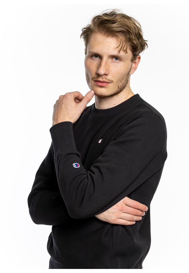 Bluza Champion Premium Crewneck Sweatshirt (214676-KK001). Kolor: czarny. Materiał: materiał. Styl: elegancki, sportowy