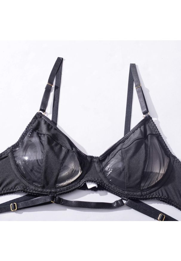 Intica - Stanik z fiszbinami i regulowanymi ramiączkami w eleganckim stylu Maricruz. Kolor: czerwony. Materiał: materiał