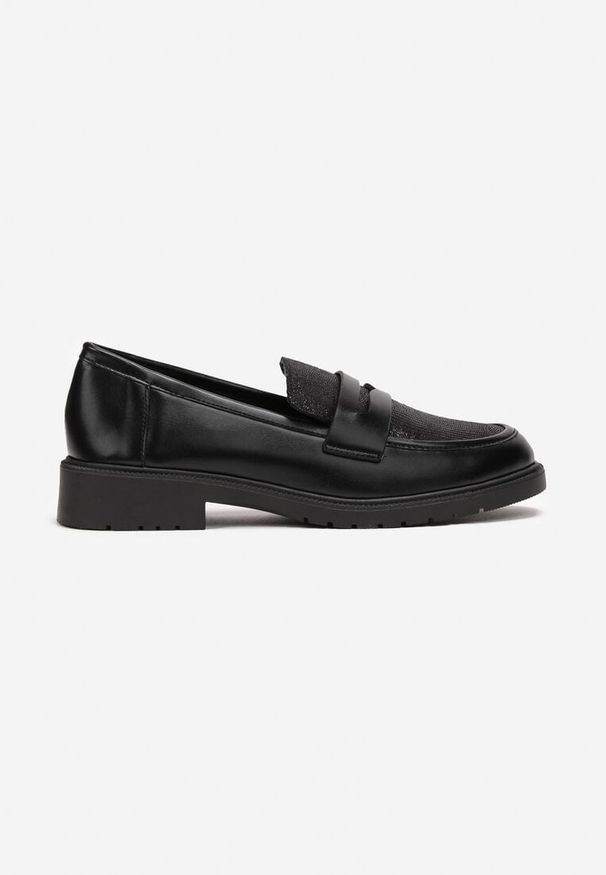 Renee - Czarne Wsuwane Mokasyny na Płaskim Obcasie Ovelleme. Okazja: na co dzień. Zapięcie: bez zapięcia. Kolor: czarny. Obcas: na obcasie. Styl: retro, klasyczny, casual, elegancki. Wysokość obcasa: niski