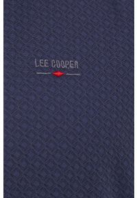 Lee Cooper koszula bawełniana męska kolor granatowy regular z kołnierzykiem klasycznym. Typ kołnierza: kołnierzyk klasyczny. Kolor: niebieski. Materiał: bawełna. Wzór: aplikacja. Styl: klasyczny #5