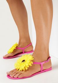Born2be - Różowe Sandały Japonki z Ozdobnym Kwiatem Navita. Kolor: różowy. Wzór: kwiaty