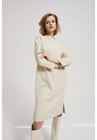 MOODO - Prosta sukienka z rękawami 3/4. Materiał: poliester, elastan, bawełna. Typ sukienki: proste