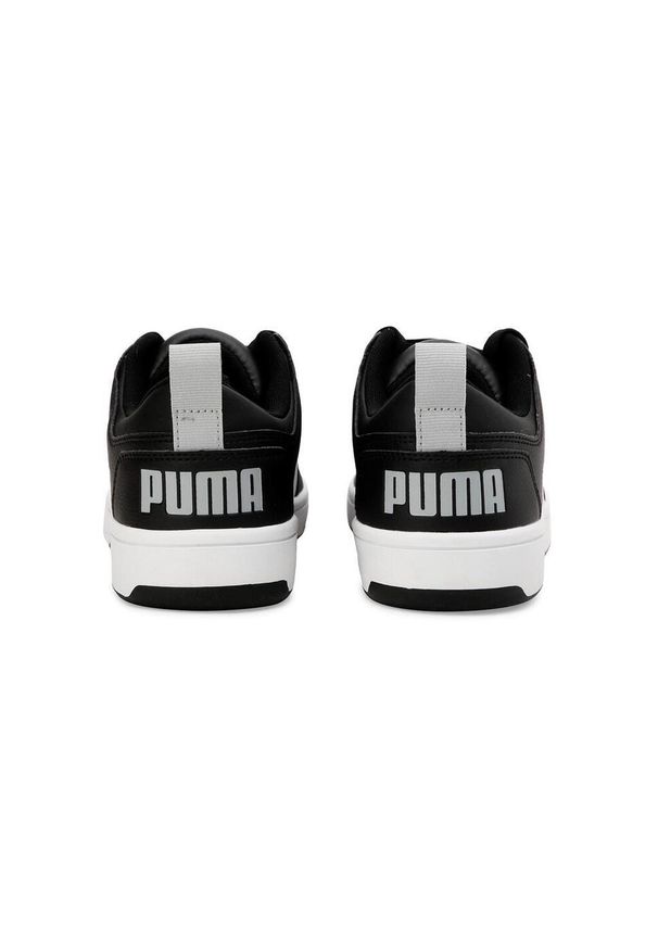 Buty do chodzenia dla dzieci Puma Rebound Layup LO SL JR. Zapięcie: sznurówki. Kolor: biały, wielokolorowy. Materiał: tkanina, materiał, syntetyk. Szerokość cholewki: normalna. Sport: turystyka piesza