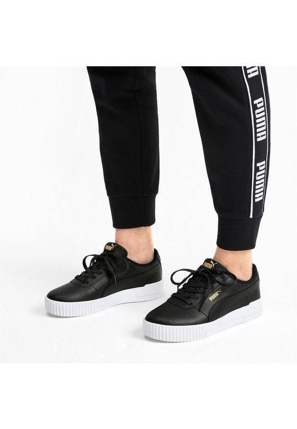 Buty sportowe Puma CARINA LUX. Kolor: czarny. Sport: turystyka piesza