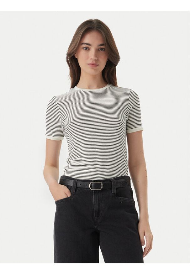 only - ONLY T-Shirt Tine 15315406 Czarny Regular Fit. Kolor: czarny. Materiał: wiskoza