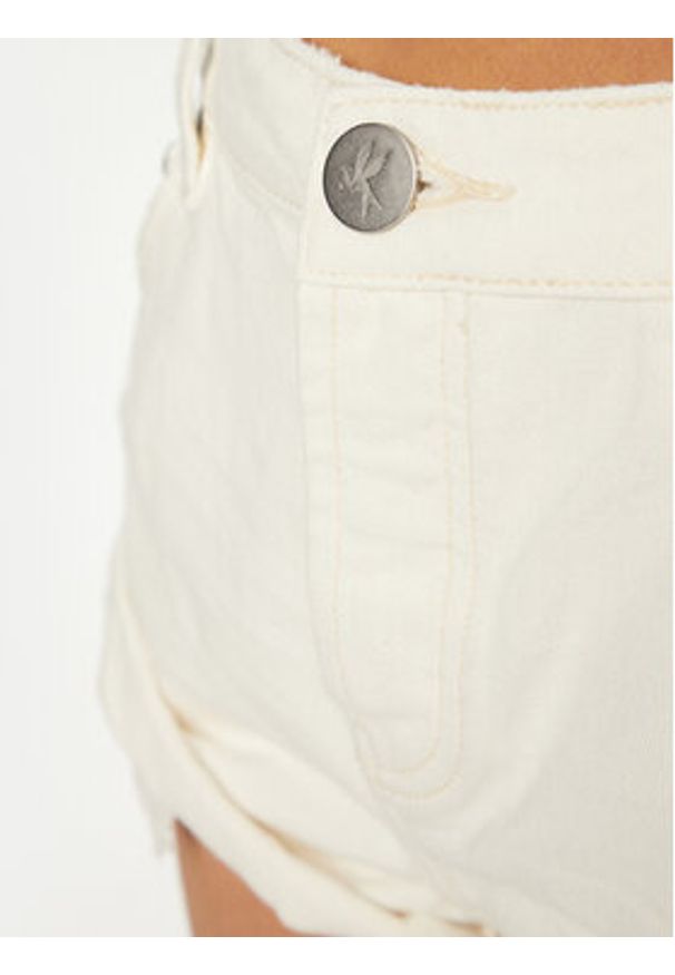 One Teaspoon Szorty jeansowe Bandits 26804 Écru Regular Fit. Kolor: kremowy. Materiał: bawełna
