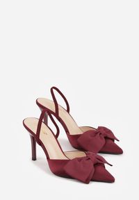 Renee - Bordowe Szpilki o Satynowym Wykończeniu z Aplikacją w Kształcie Kokardy Gihaen. Okazja: do pracy. Kolor: czerwony. Materiał: satyna. Wzór: aplikacja. Obcas: na szpilce #5