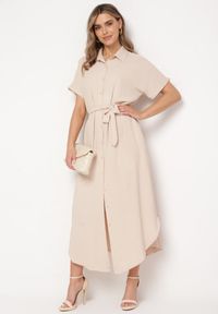 Born2be - Beżowa Sukienka Wiskozowa o Luźnym Koszulowym Kroju Wiązana w Talii Rionella. Kolor: beżowy. Materiał: wiskoza. Długość rękawa: krótki rękaw. Sezon: lato. Typ sukienki: koszulowe. Styl: klasyczny #3