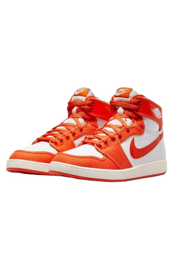 Buty do chodzenia dla dorosłych Air Jordan 1 High Retro AJKO Syracuse. Kolor: biały, pomarańczowy. Sport: turystyka piesza
