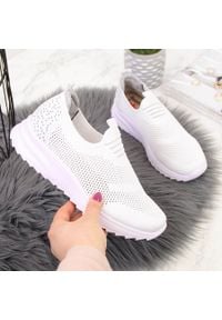 Buty sportowe damskie slip on białe Rieker N6670. Zapięcie: bez zapięcia. Kolor: biały. Materiał: materiał