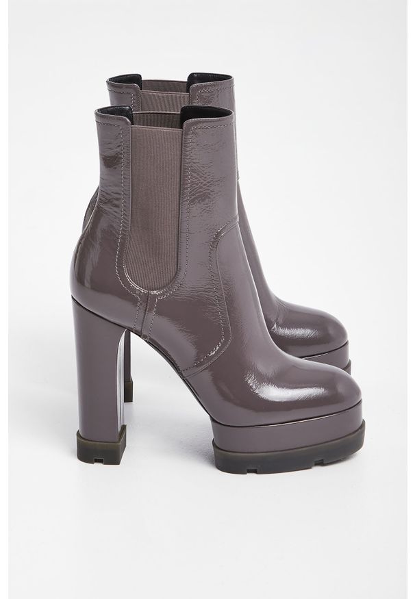 Casadei - Botki skórzane CASADEI. Materiał: lakier, skóra. Obcas: na platformie