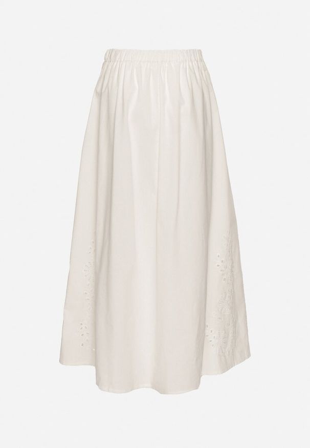 Born2be - Biała Bawełniana Spódnica o Rozkloszowanym Kroju Zdobiona Haftem Tolirela. Okazja: na co dzień, do pracy. Kolor: biały. Materiał: bawełna. Wzór: haft, aplikacja. Styl: casual, klasyczny, elegancki