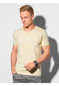 Ombre Clothing - T-shirt męski bawełniany BASIC S1369 - jasnożółty - XXL. Typ kołnierza: dekolt w serek. Kolor: żółty. Materiał: bawełna. Długość: krótkie. Styl: klasyczny
