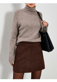 Sinsay - Golf z ozdobnymi rękawami - brązowy. Typ kołnierza: golf. Kolor: brązowy #1