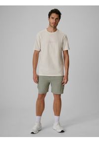 4f - 4F T-shirt regular z nadrukiem męski - beżowy XL. Okazja: na spacer, na co dzień. Kolor: beżowy. Materiał: bawełna, dzianina. Wzór: nadruk. Styl: casual #2